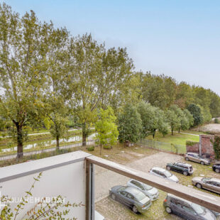loft 3 pièces 111 m2  complètement rénové + place de parking Privée sur Roubaix