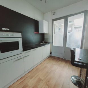 RONCHIN – APPARTEMENT – PETITE COPROPRIETE – JARDIN – GARAGE <small> Sous compromis </small>