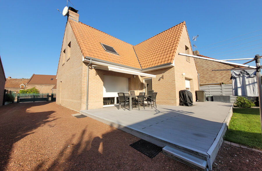 Maison Hasnon 7 pièce(s) 146 m2