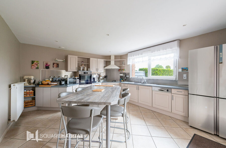 Maison Hasnon 7 pièce(s) 146 m2