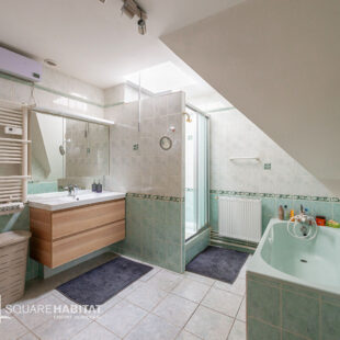Maison Hasnon 7 pièce(s) 146 m2