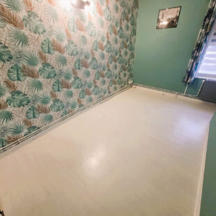 Maison 1930 de 80m² dans une rue calme avec extérieur  Sous offre 