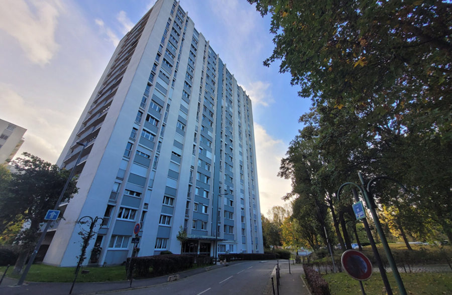 PROCHE VIEUX LILLE T3  D’ENVIRON 68 M² AVEC PARKING EN SOUS SOL