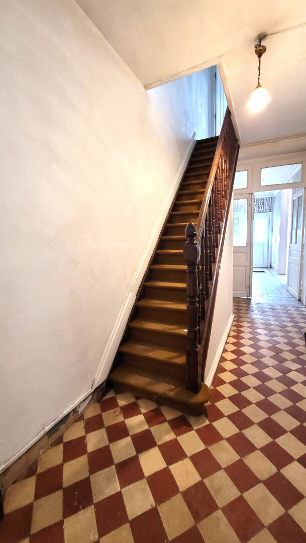 Maison Cambrai 8 pièce(s) 156 m2