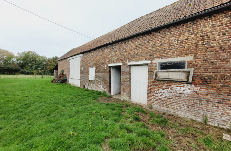 Ferme 4 chambres avec hangar