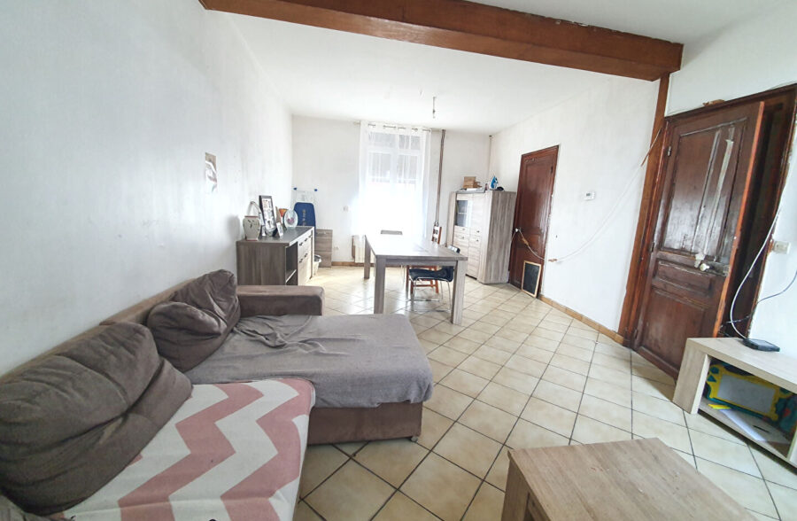 SAINT-MARTIN LEZ TATHINGHEM maison mitoyenne