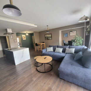 PROXIMITE VIEUX LILLE APPARTEMENT 99 M² AVEC BALCONS , CAVE ETPARKING