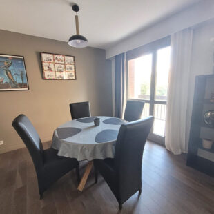 PROXIMITE VIEUX LILLE APPARTEMENT 99 M² AVEC BALCONS , CAVE ETPARKING