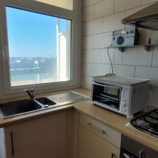 APPARTEMENT LUMINEUX ET SPACIEUX – VUE PORT