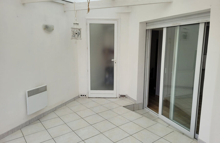 Maison de ville 3 chambres, jardin et garage <small> Sous compromis </small>