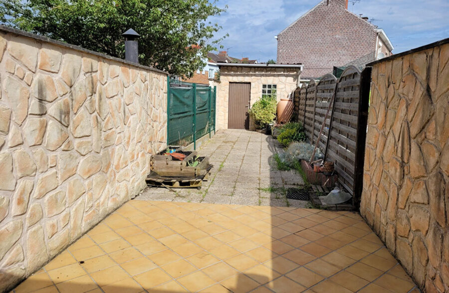 Maison de ville 3 chambres, jardin et garage <small> Sous compromis </small>