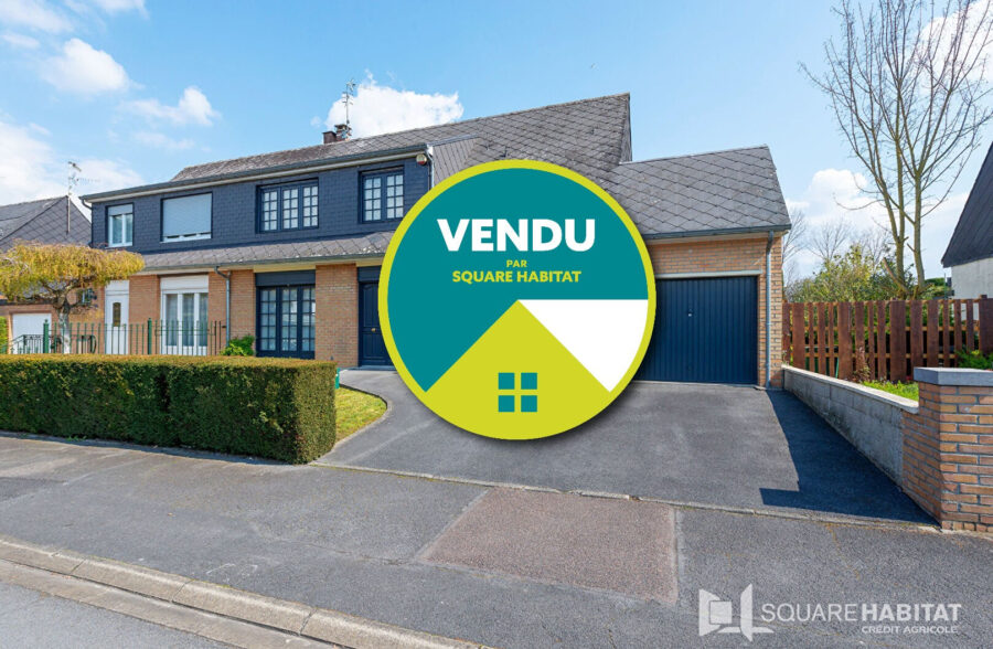 PAVILLON SEMI INDIVIDUEL AVEC DOUBLE GARAGE