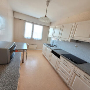 Lomme Métro Canteleu – T4 de 114m² – balcon – parking – cave