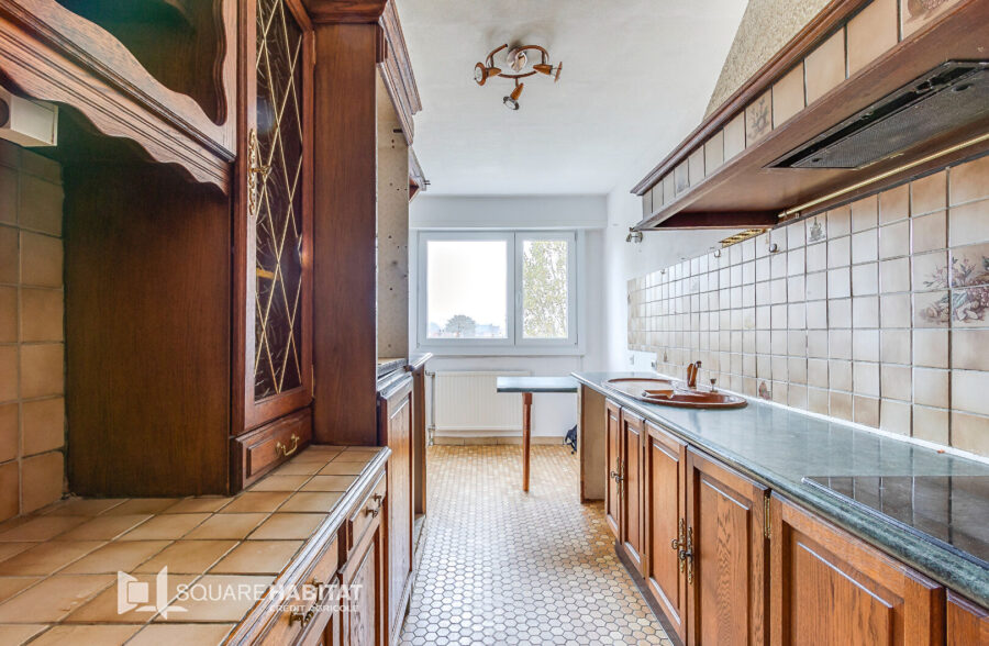 Appartement 90 m² avec garage et balcon