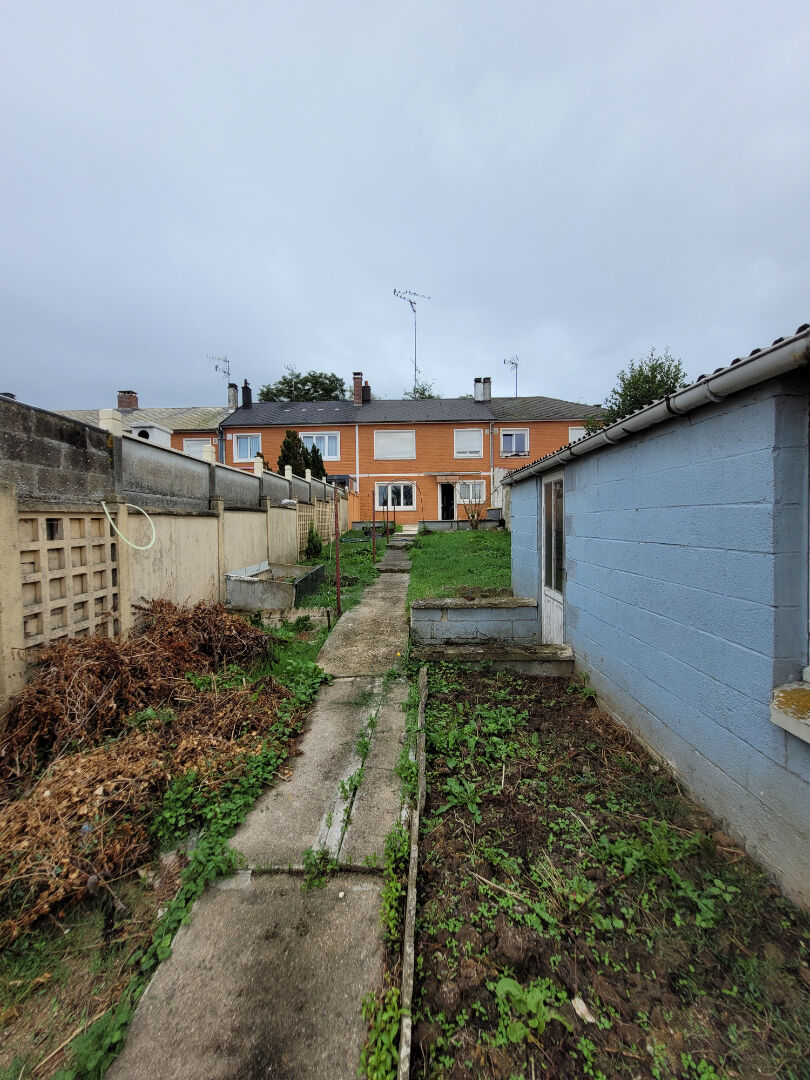 Cambrai 3 chambres jardin garage <small> Sous compromis </small>