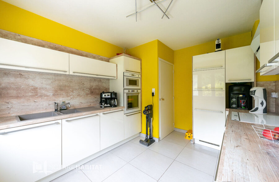 PAVILLON INDIVIDUEL DE 147 M² EN SEMI PLAIN PIED  Sous compromis 