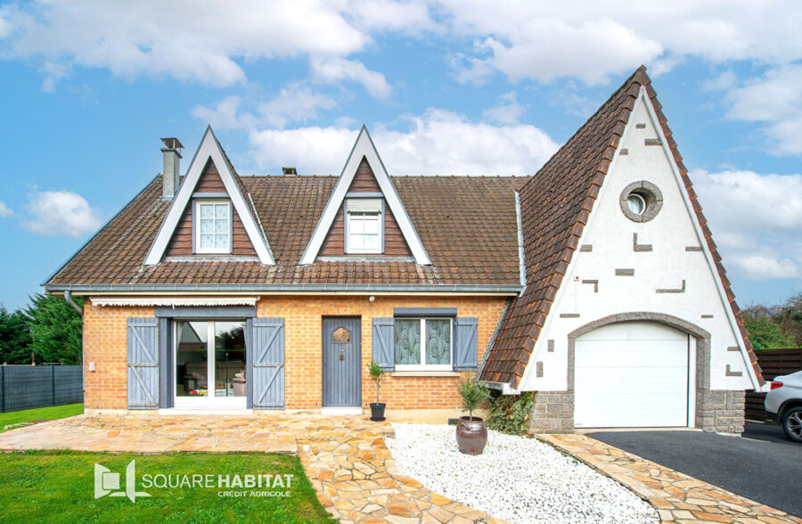 PAVILLON INDIVIDUEL DE 147 M² EN SEMI PLAIN PIED  Sous compromis 