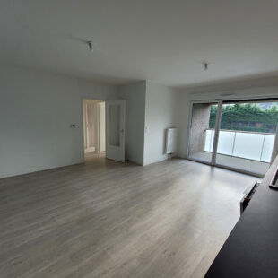 Appartement Seclin 3 pièce(s)  en rez-de-chaussée