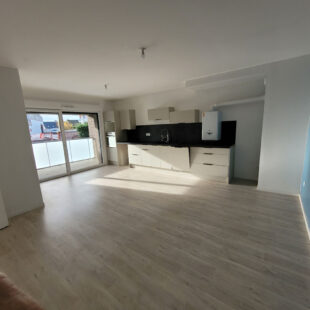 Appartement Seclin 3 pièce(s)  en rez-de-chaussée