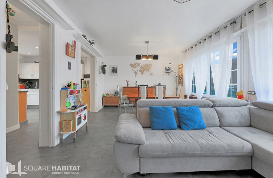 MAISON EN 3 CHAMBRES ET GRAND JARDIN