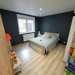 Charmante maison 4 Pièces Semi-mitoyenne + box/garage à Roubaix