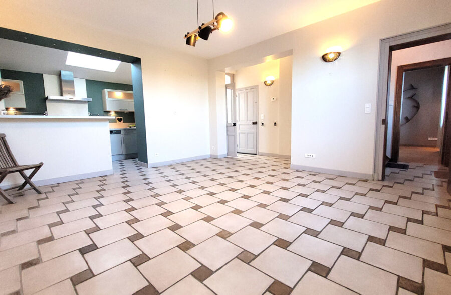 Maison Cambrai 6 pièce(s) 136 m2
