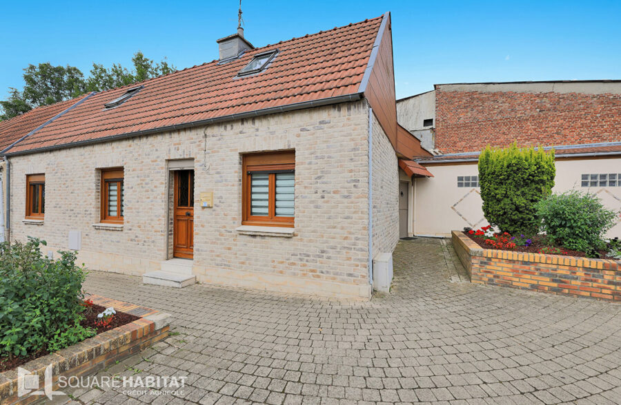 Semi plain pied à Montigny En Gohelle 3 chambres cour grand garage