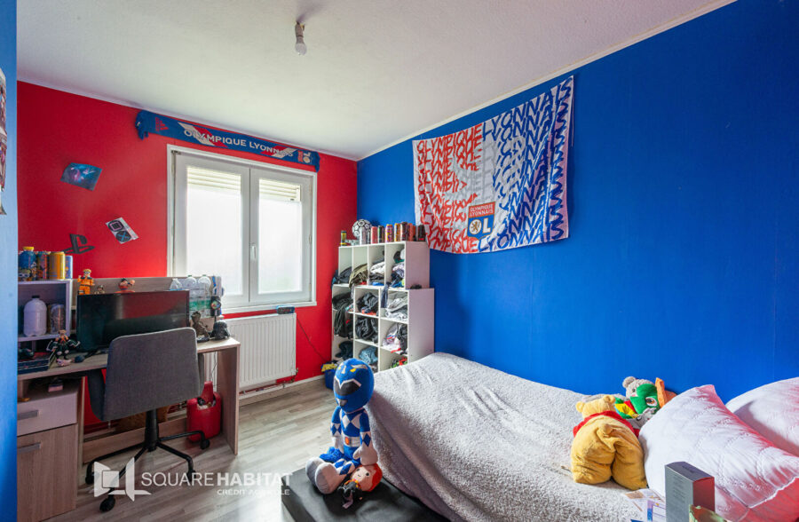 MAISON SEMI INDIVIDUELLE AVEC JARDIN ET GARAGE