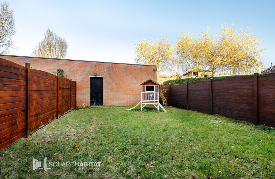 Maison  5 pièce(s) 100 m2  Sous compromis 