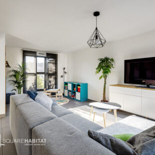 Maison  5 pièce(s) 100 m2  Sous compromis 