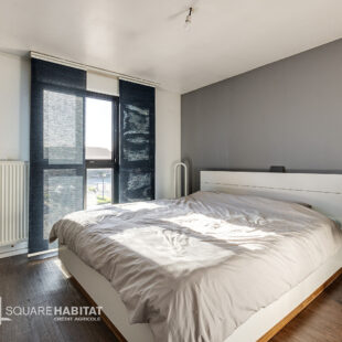 Maison  5 pièce(s) 100 m2  Sous compromis 