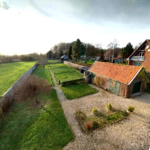 Belle demeure individuelle, double garage ,et jolie environnement