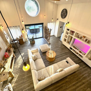 Loft d’exception de 300m² avec piscine et potentiel d’extension à Caudry