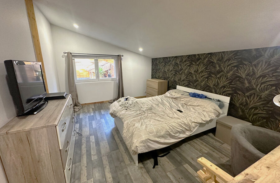 Loft d’exception de 300m² avec piscine et potentiel d’extension à Caudry