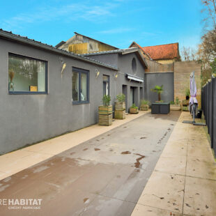 Loft d’exception de 300m² avec piscine et potentiel d’extension à Caudry