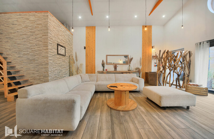 Loft d’exception de 300m² avec piscine et potentiel d’extension à Caudry