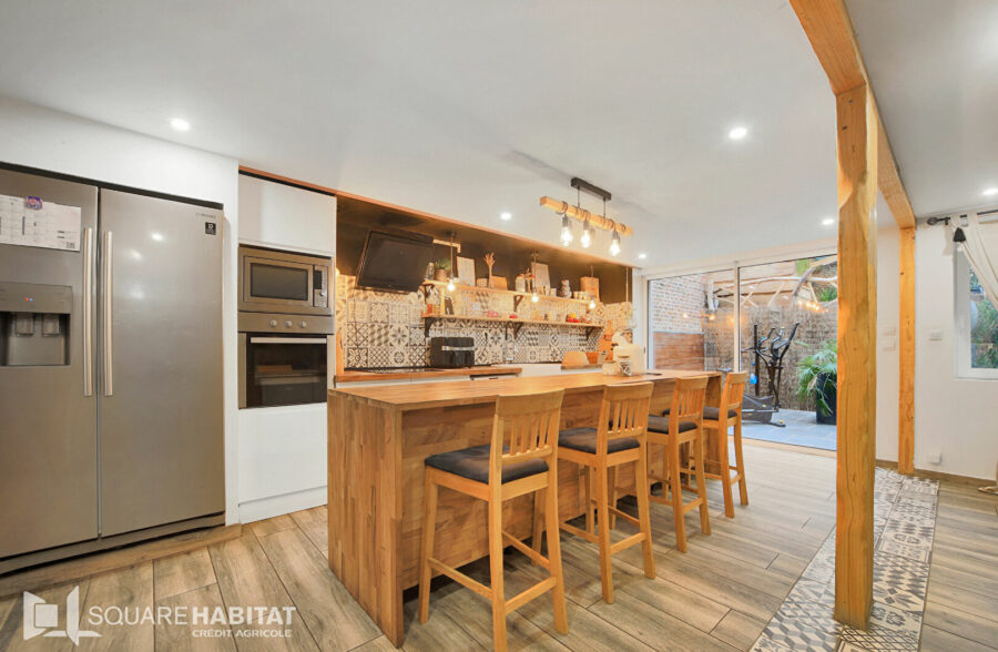 Loft d’exception de 300m² avec piscine et potentiel d’extension à Caudry