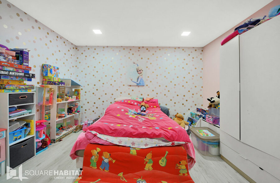 Loft d’exception de 300m² avec piscine et potentiel d’extension à Caudry