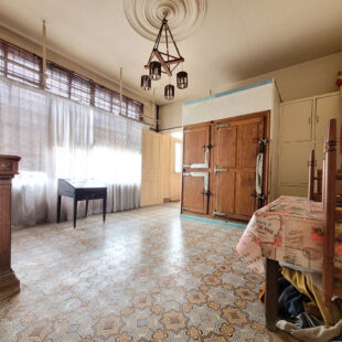 Maison 6 pièce(s) 160 m2 <small> Sous compromis </small>