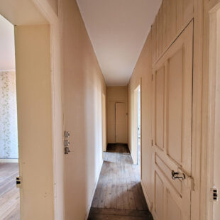 Maison 6 pièce(s) 160 m2 <small> Sous compromis </small>