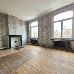 Maison 6 pièce(s) 160 m2 <small> Sous compromis </small>