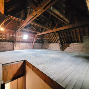 Maison 6 pièce(s) 160 m2 <small> Sous compromis </small>