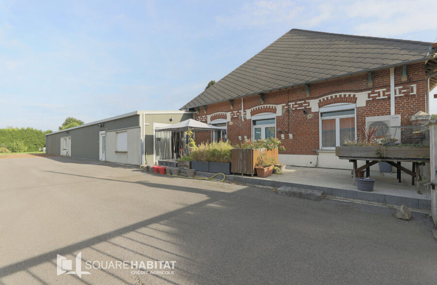 Maison individuelle avec local de 300 m²