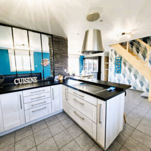 Maison Individuelle Contemporaine en semi plain pied 4 chambres et 2 salles de bain