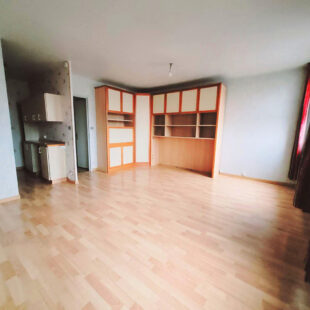 RONCHIN – STUDIO – PARKING – CENTRE VILLE  Sous compromis 