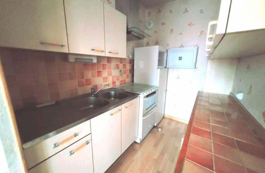 RONCHIN – STUDIO – PARKING – CENTRE VILLE  Sous compromis 