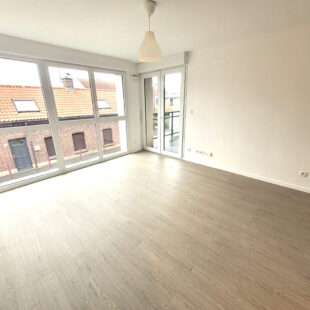 Appartement type II avec place de stationnement privée