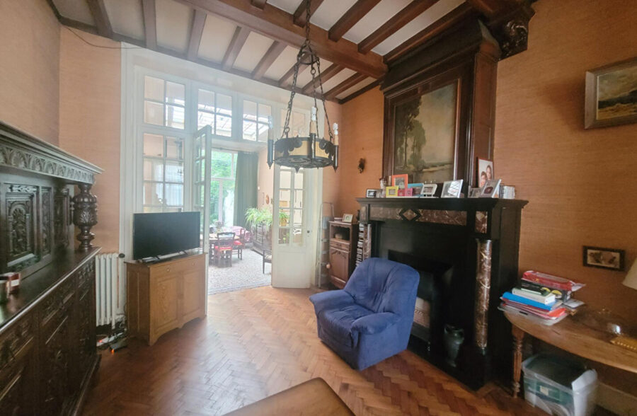 LILLE CORMONTAIGNE – Maison semi bourgeoise de 240 m² avec jardin