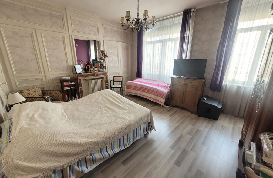 LILLE CORMONTAIGNE – Maison semi bourgeoise de 240 m² avec jardin