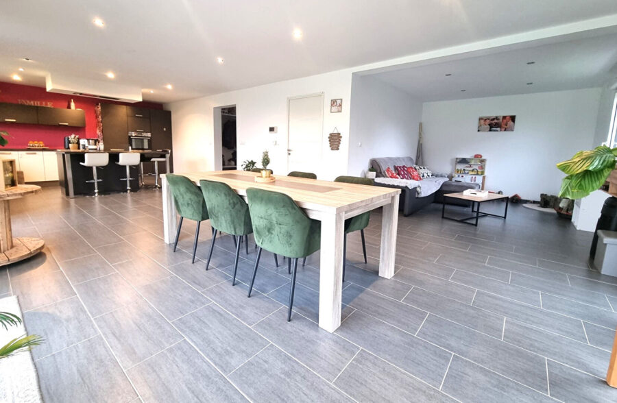 Maison Faumont 6 pièce(s) 140 m2